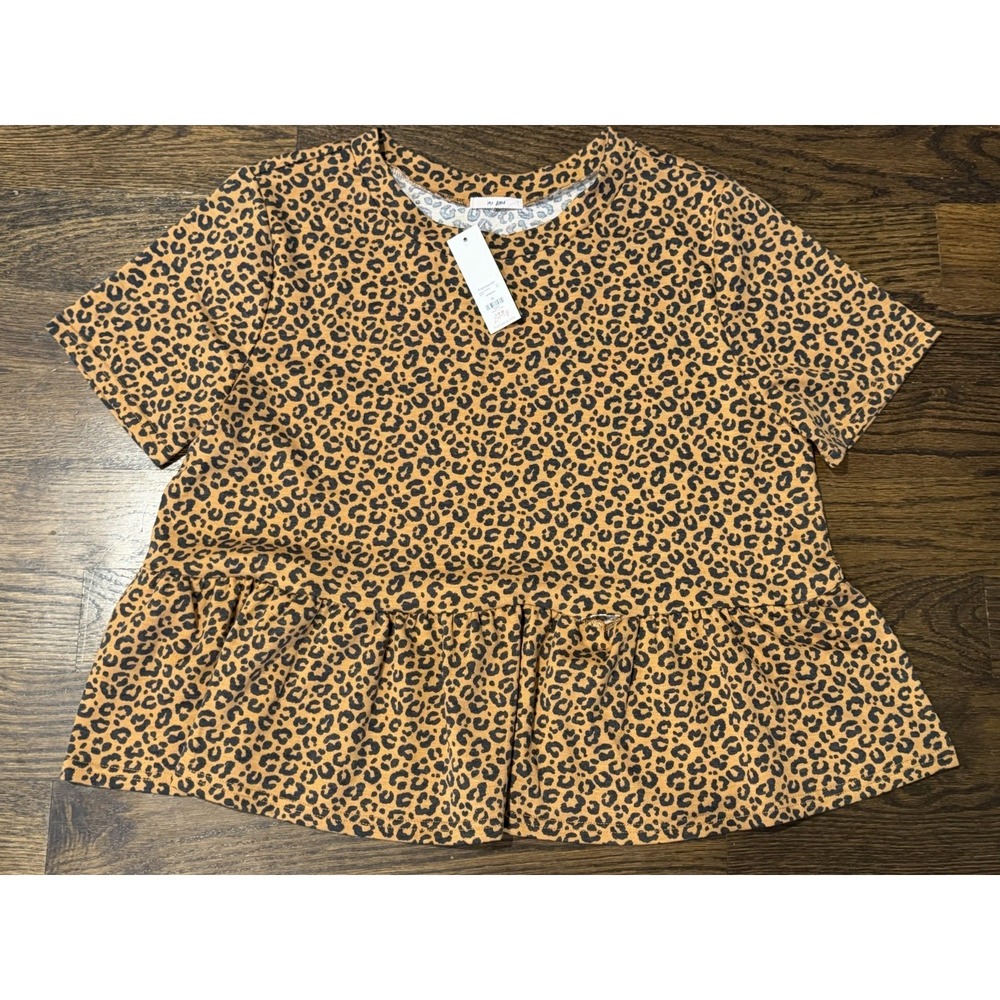 Mi Ami Francesca Short Sleeve Animal Print Women's Size XL Cheetah Peplum Hole